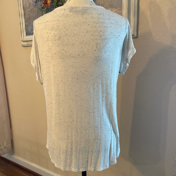 Apt.9 top - Picture 5 of 5